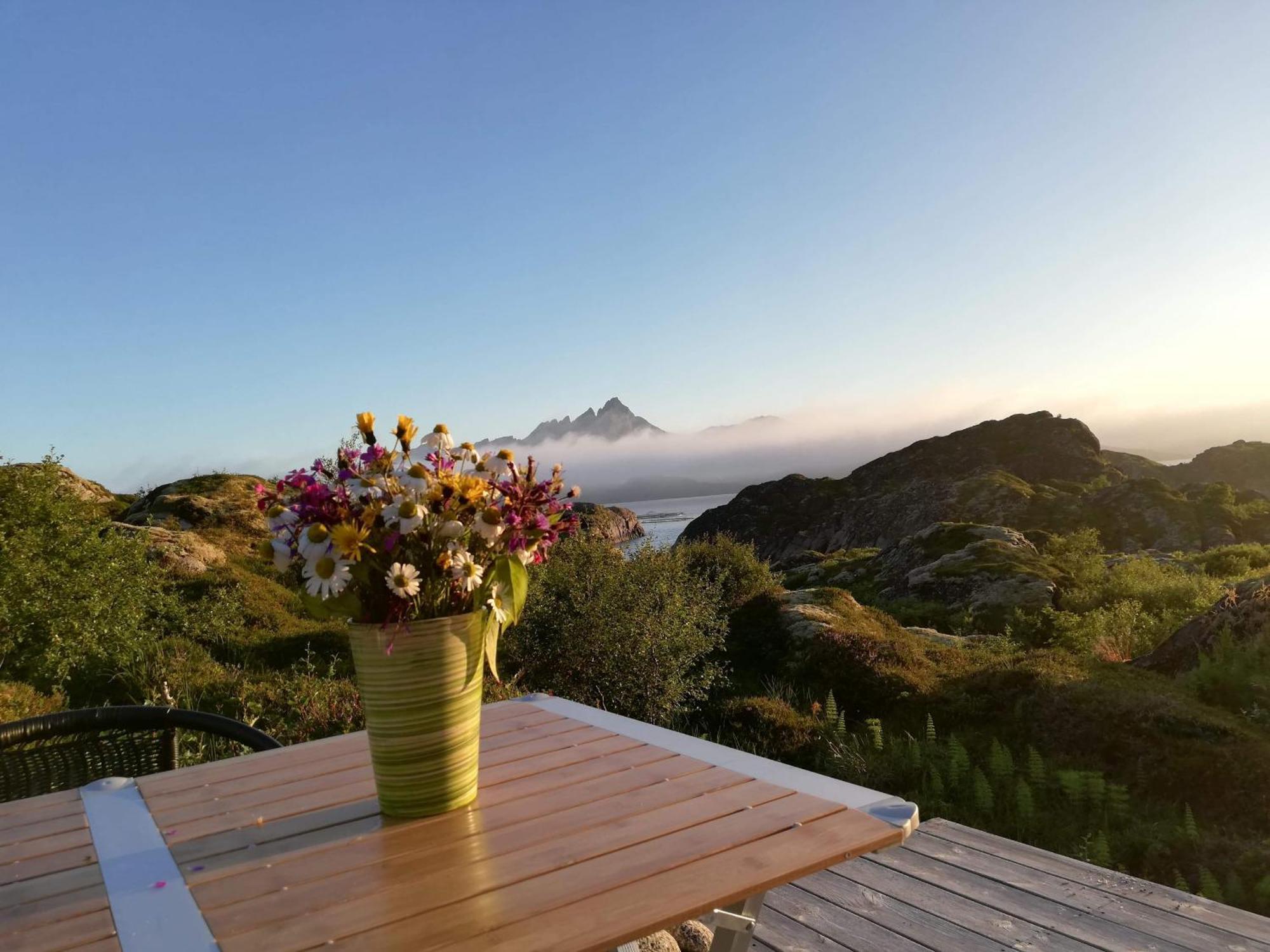 Unique Private Cabin In Lofoten Leknes Exterior photo